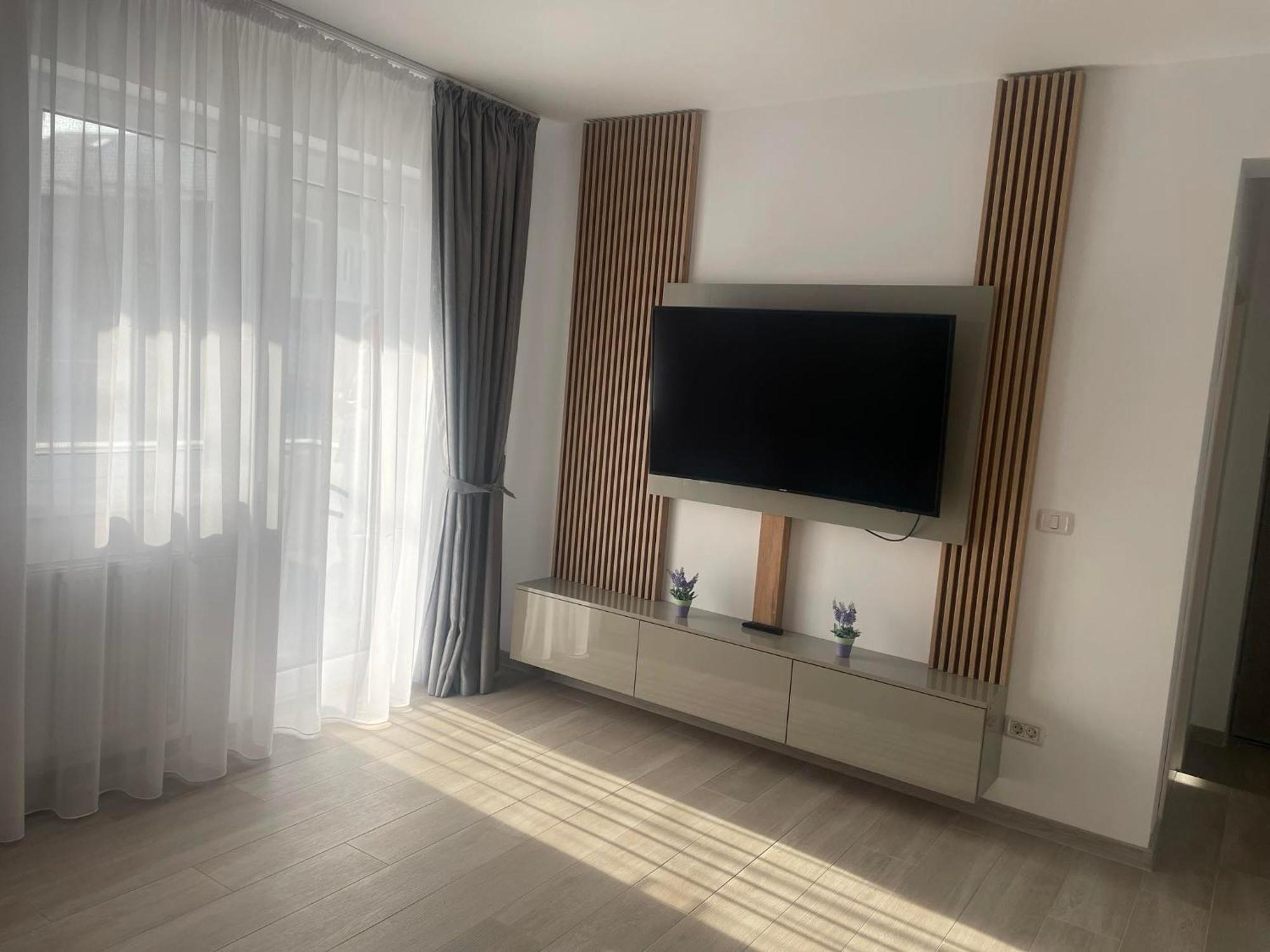 Luxury Apartment Piteşti Exterior foto